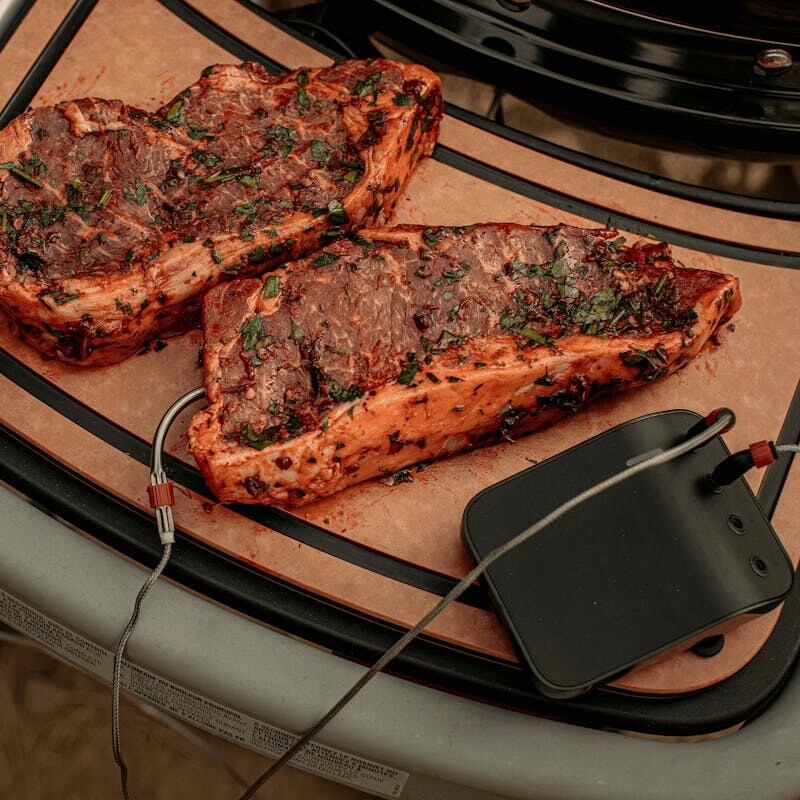 Weber Traveler Reversible Prep & Serve Board 7031