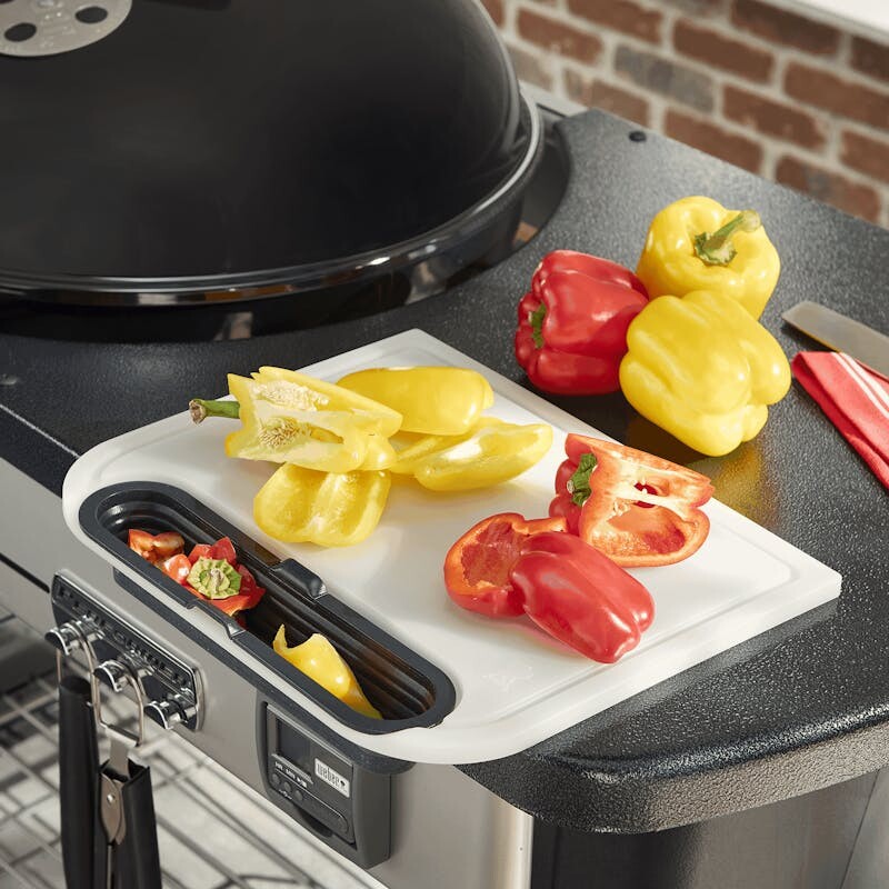 Weber Cutting Board with Catch Bin 7032