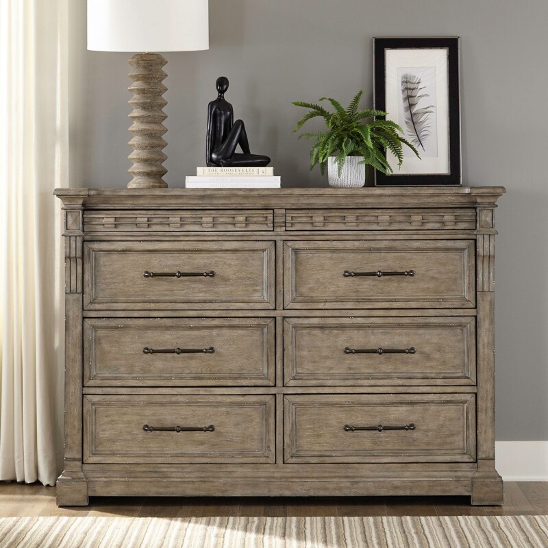 Town & Country 8 Drawer Dresser 711BR31