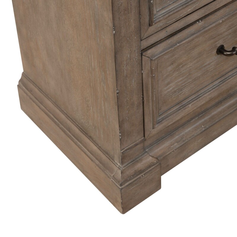 Town & Country 8 Drawer Dresser 711BR31