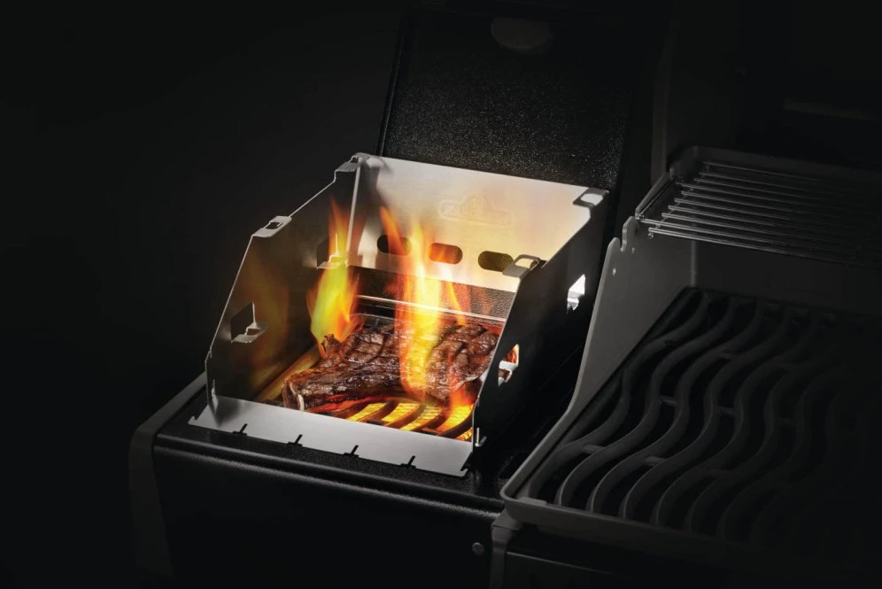 Side Burner Windshield - Small with Skewer Rack 71302