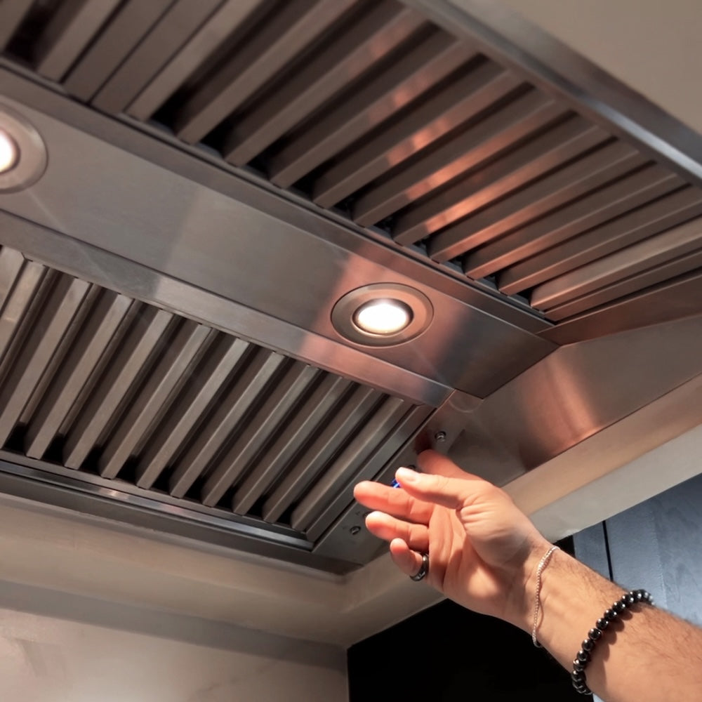 46 In. Ducted Wall Mount Range Hood Insert In Outdoor Approved Stainless Steel 72130446