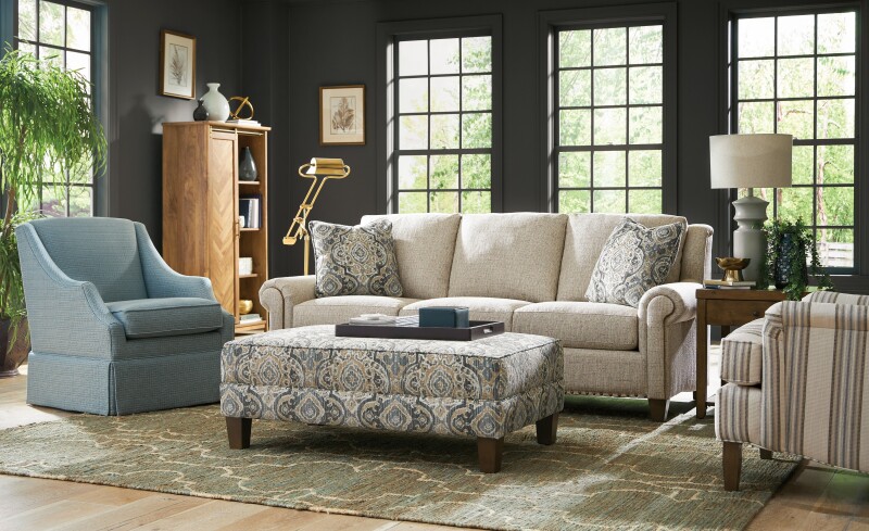 Hickorycraft Essentials Sofas - 730950 730950