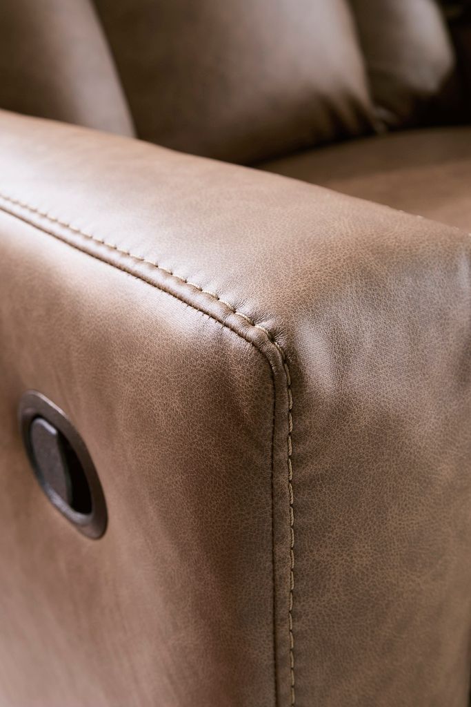 Mackmenville Reclining Living Room Set In Caramel 74714U1