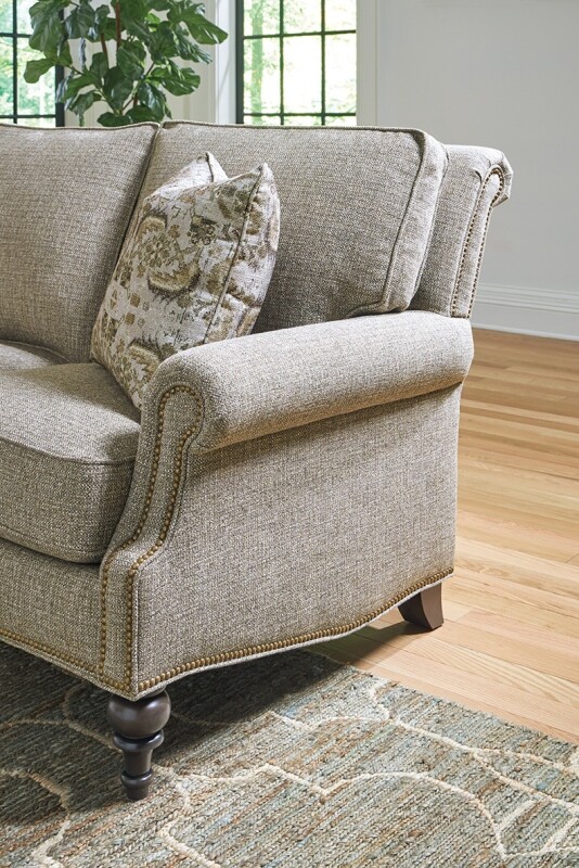 New Traditions Sofas - 748250BD 748250BD