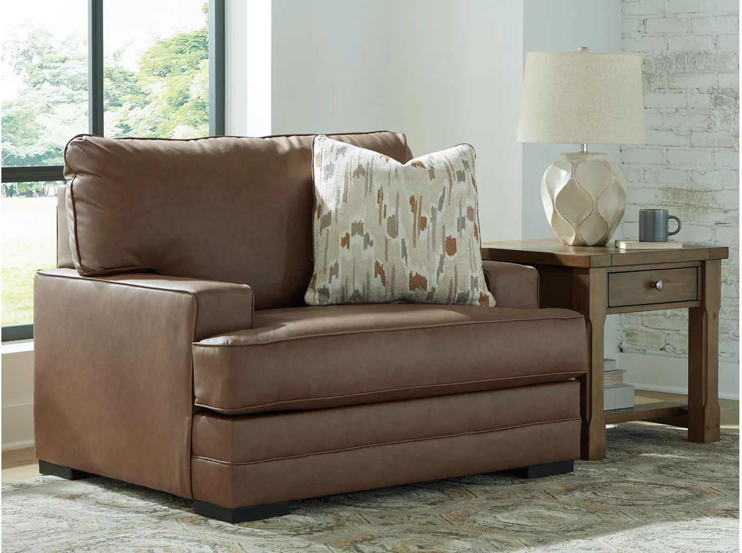 VillaCourt Oversized Chair In Caramel 7490923