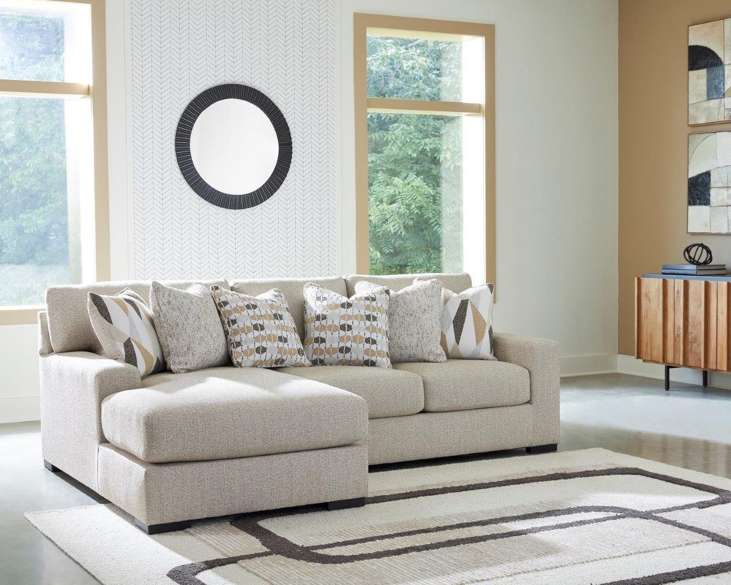 Laurelgrove 2-Piece LAF Sectional Sofa Chaise In Pebble 75105S4