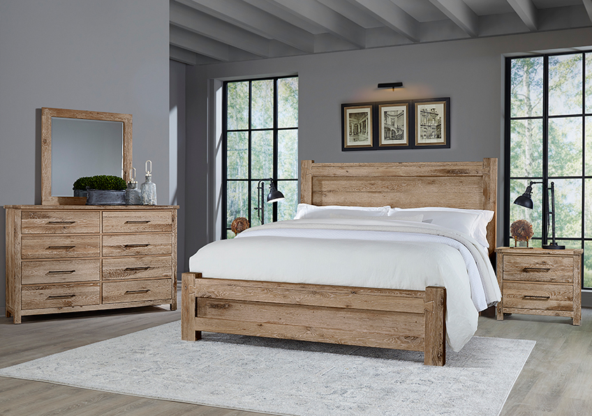 Dovetail Poster Bed With Poster Fb in Queen - 754-558-855-922 754558855922