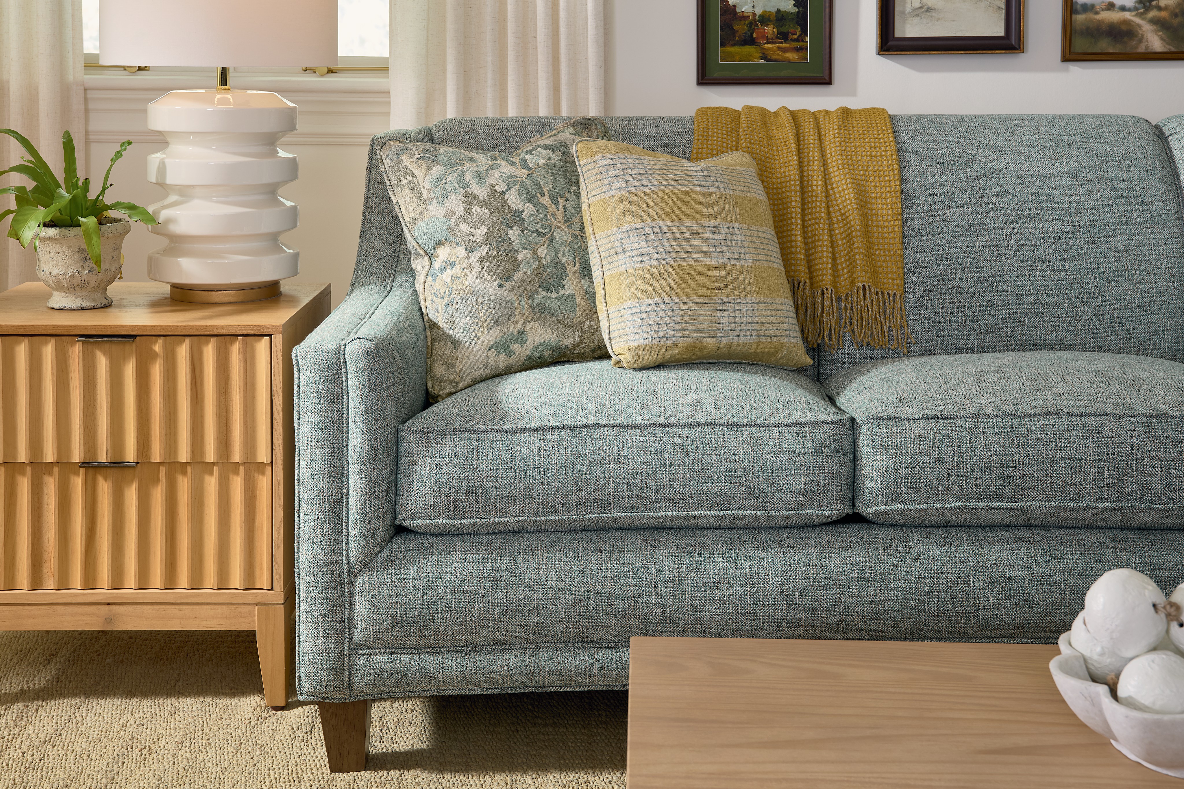 New Traditions Sofas - 754950BD 754950BD