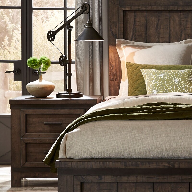 Thornwood Hills Night Stand 759BR61