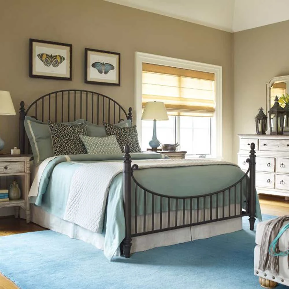 Weatherford Queen Heather Catlins Metal Bed 76125P