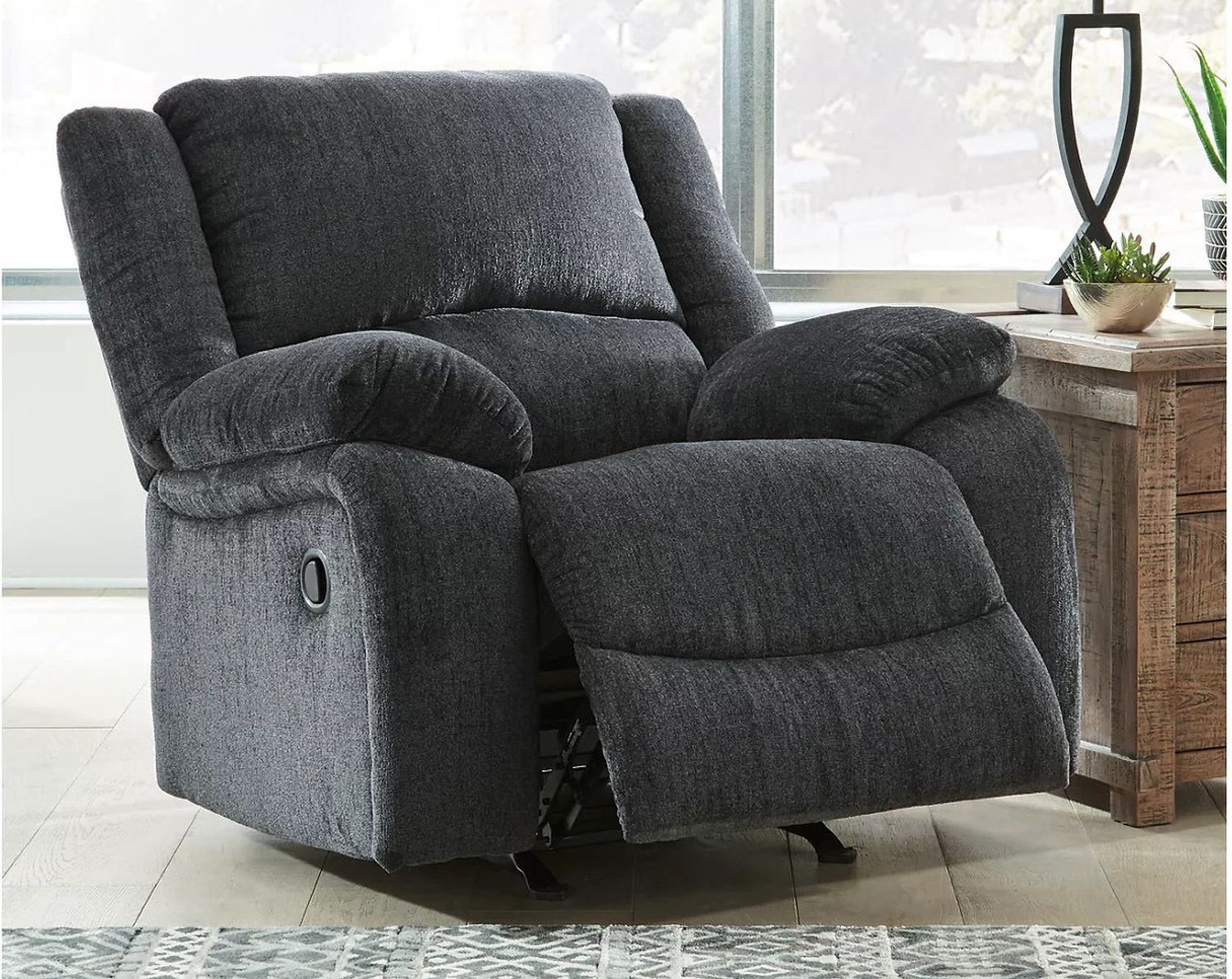 Draycoll Reclining Living Room Set In Slate 76504U1