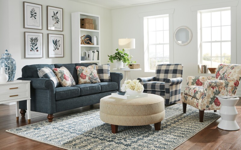 Hickorycraft Essentials Sofas - 773850 773850