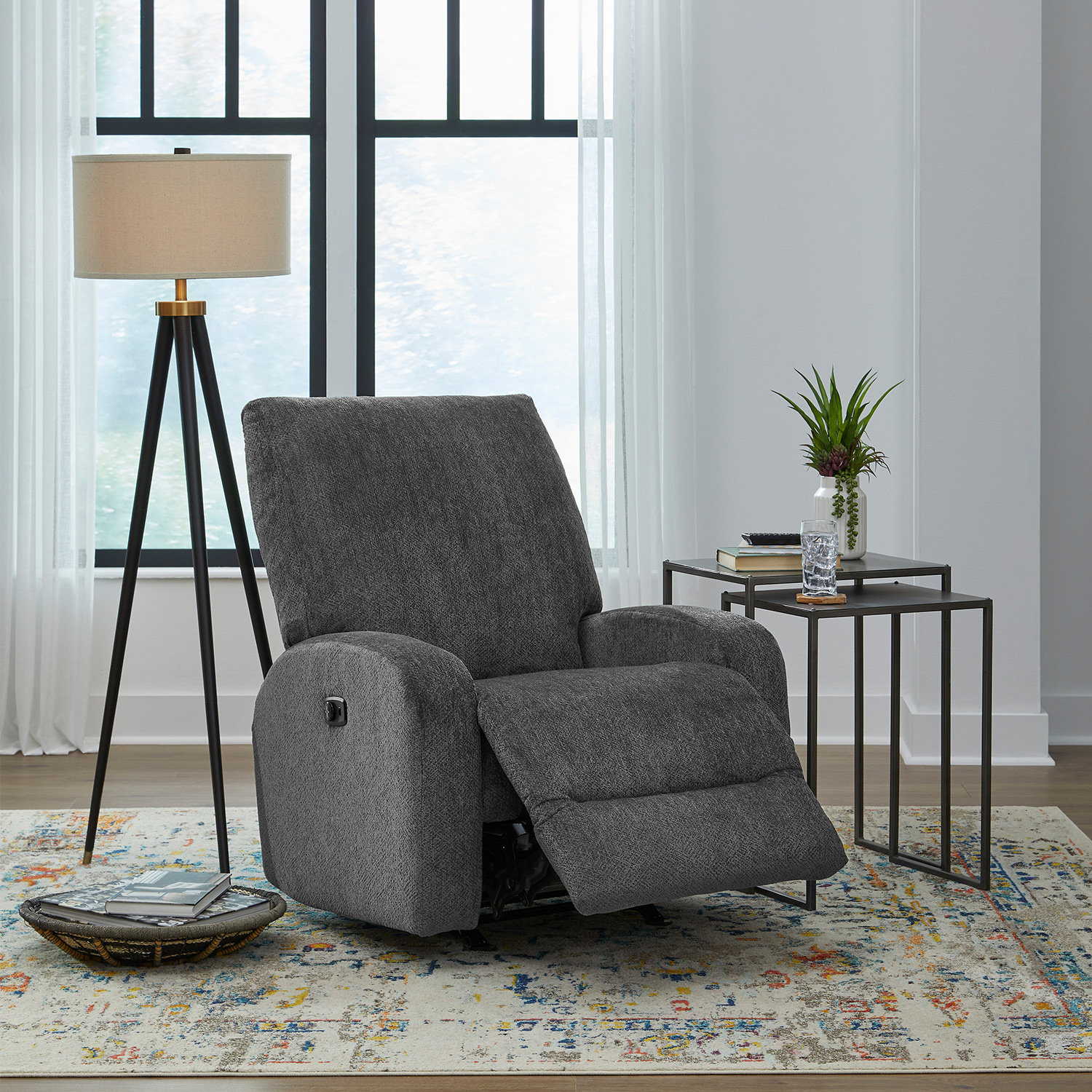 Alira - Pillow-cushioned Back, Modern Recliner - 7N84 7N84