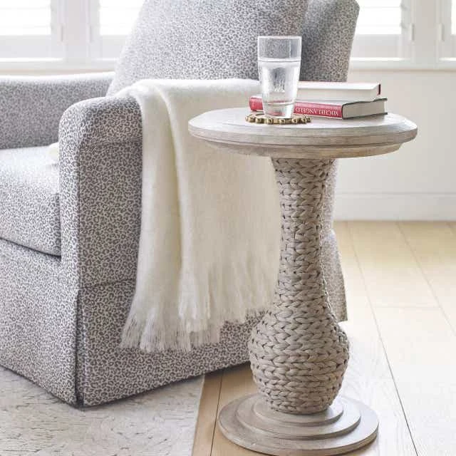 Vista Biscane Round End Table 803920