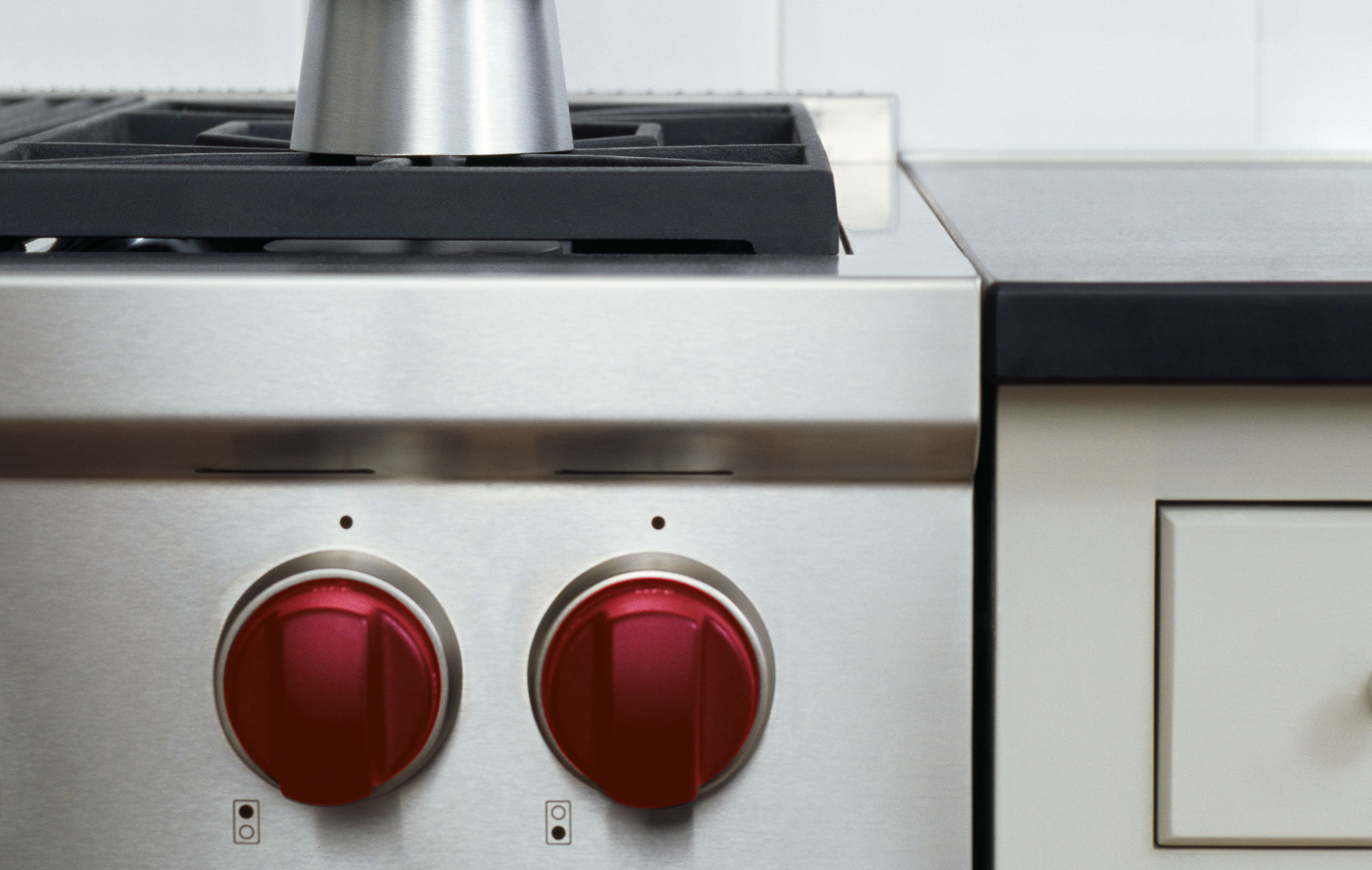 30" Red Knobs 805814