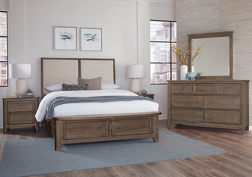 Woodbridge Upholstered Bed With Storage -grey in Queen - 820-551-052-050B-502-555 820551052050B502555