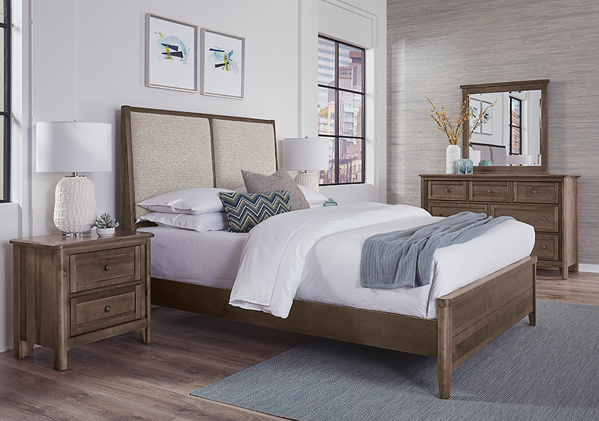 Woodbridge Upholstered Bed-grey in Queen - 820-551-155-052-922 820551155052922