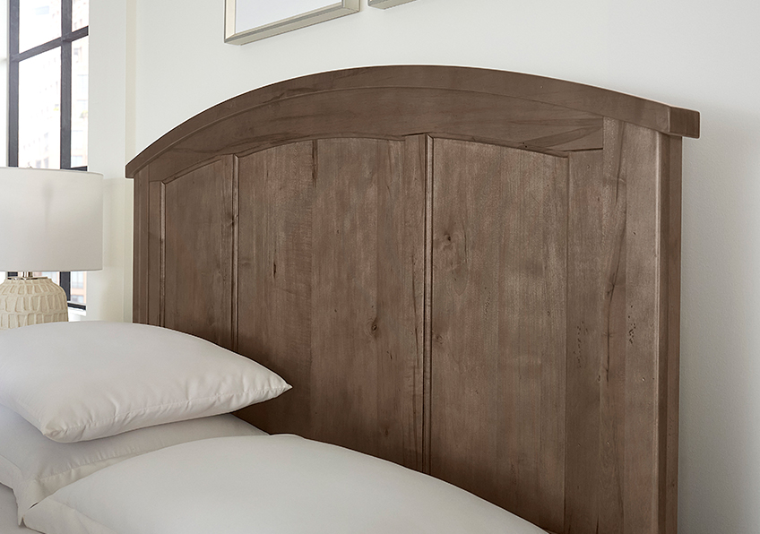 Woodbridge Arch Bed With Storage Footboard in King - 820-667-066B-502-666 820667066B502666