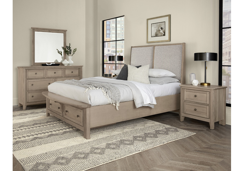 Woodbridge Upholstered Bed With Storage -grey in Queen - 821-551-052-050B-502-555 821551052050B502555