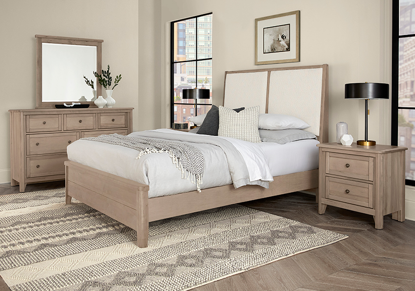 Woodbridge Upholstered Bed-white in Queen - 821-551-155-051-922 821551155051922