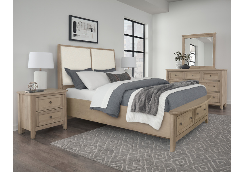 Woodbridge Upholstered Bed With Storage -white in King - 822-661-061-066B-502-666 822661061066B502666