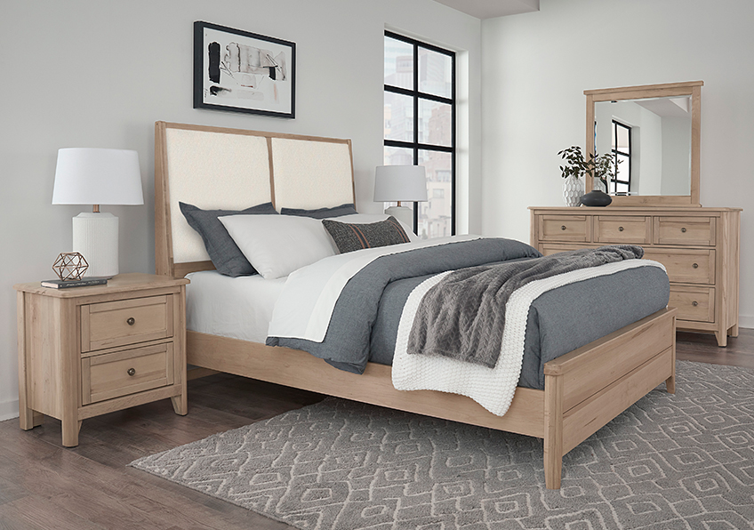 Woodbridge Upholstered Bed-white in Cal King - 822-661-166-061-944-MS1 822661166061944MS1