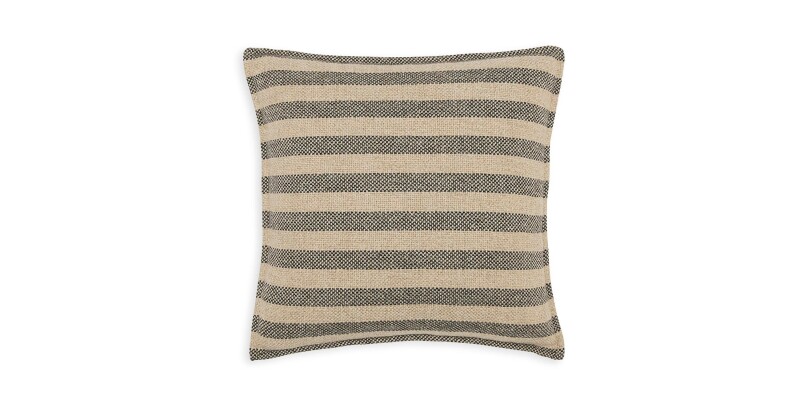 Brom Pillow 8301J102566K