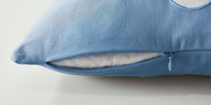 Augusta Lumbar Pillow 8301T19565C