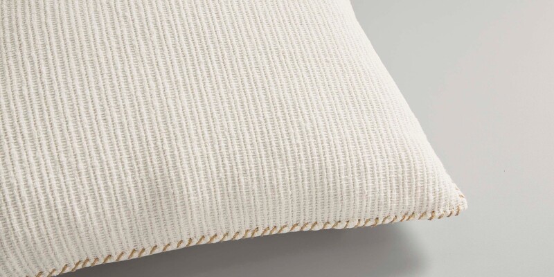 Morgan Lumbar Pillow 8301T20516C