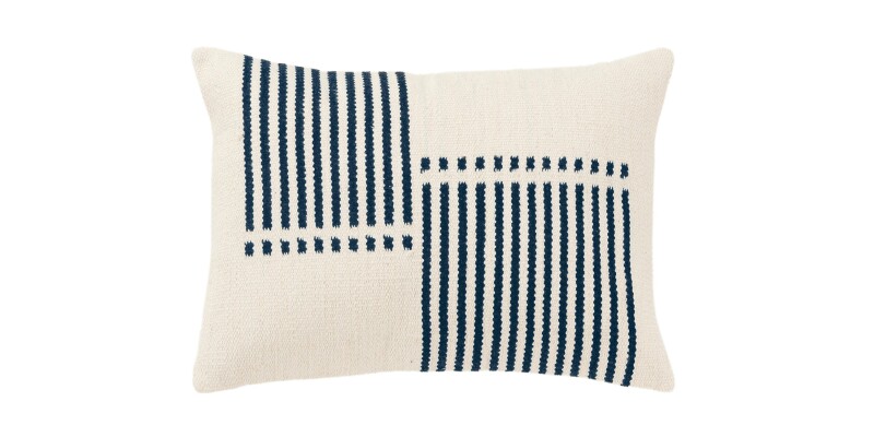 Lenoir Pillow 8301T20904C