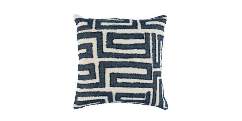 Mateo Pillow 8301V211011K