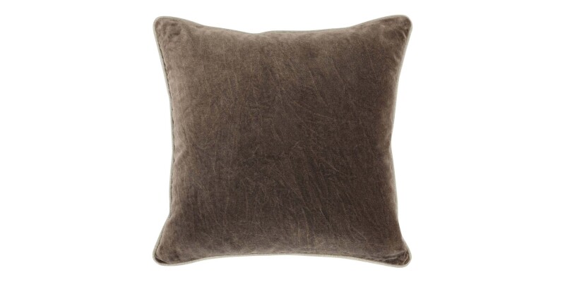 Heirloom Velvet Desert 22" x 22" Square Pillow Cover + Insert 8301V240148K
