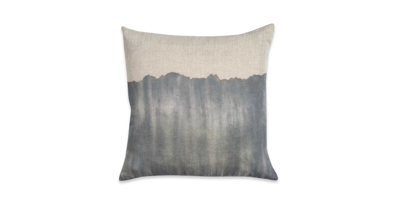 Cora Pillow 8301V280074K