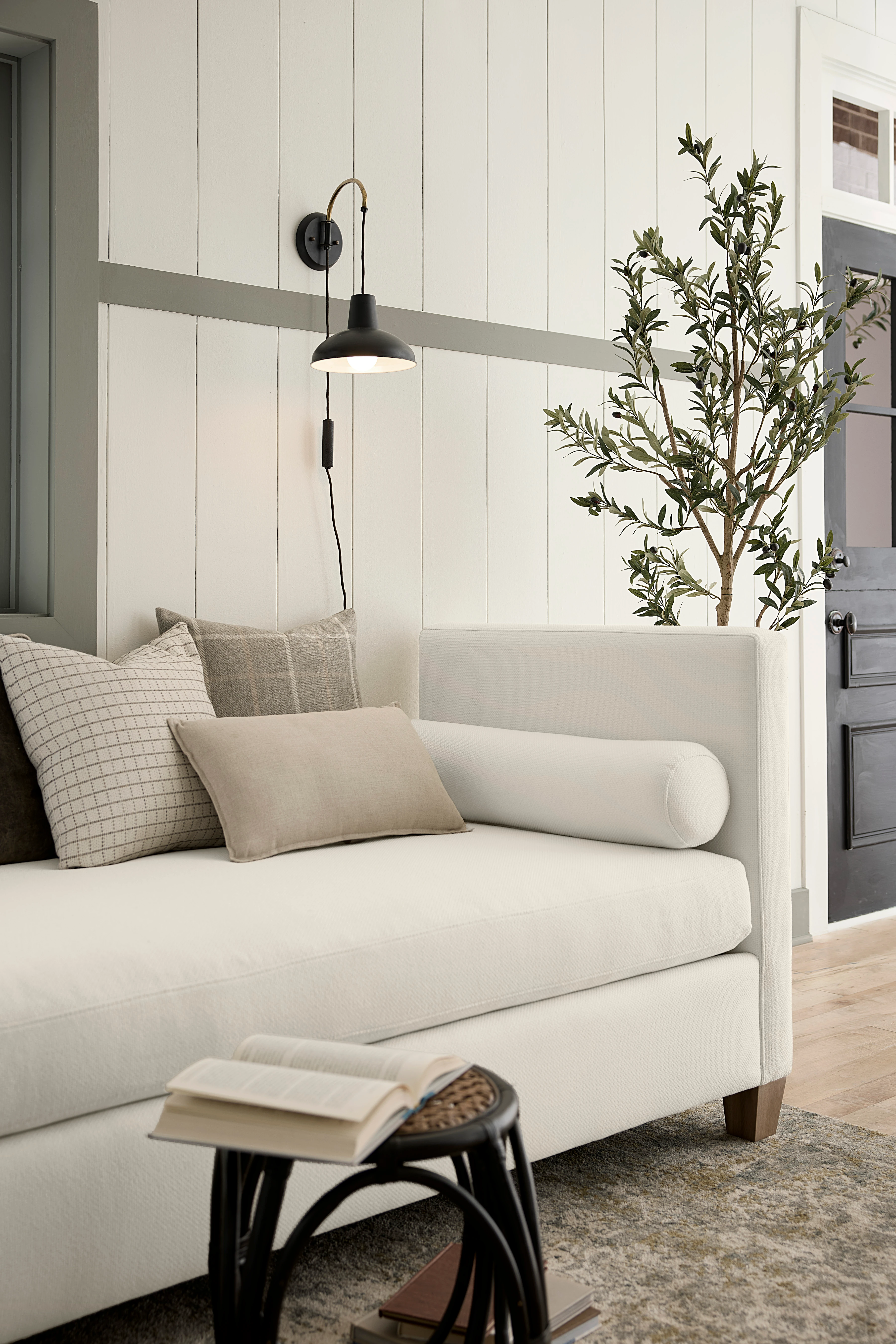 Linen Uph Daybed 835303L