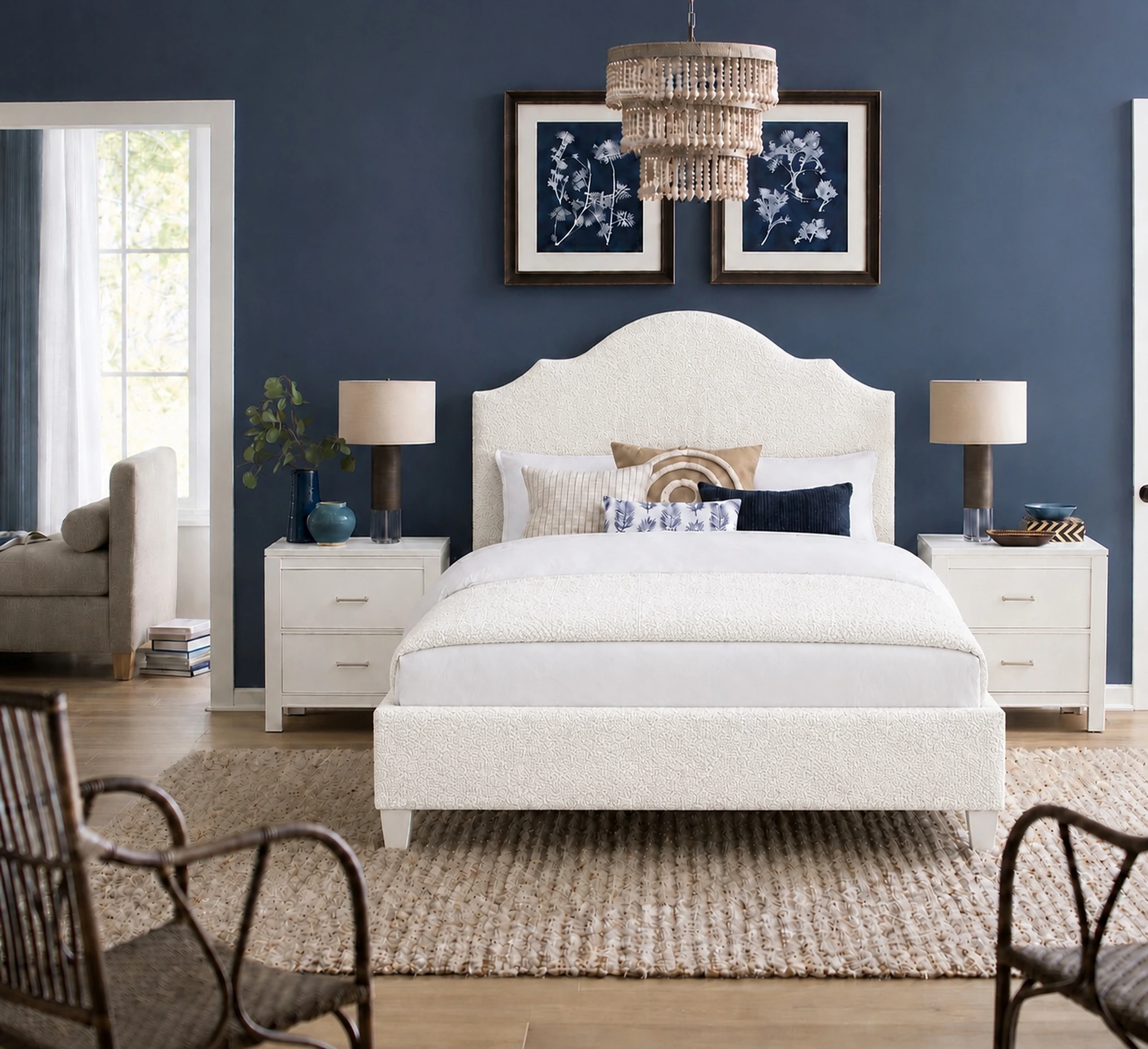 White Boucle' Uph Hdbd 4/6 835441W