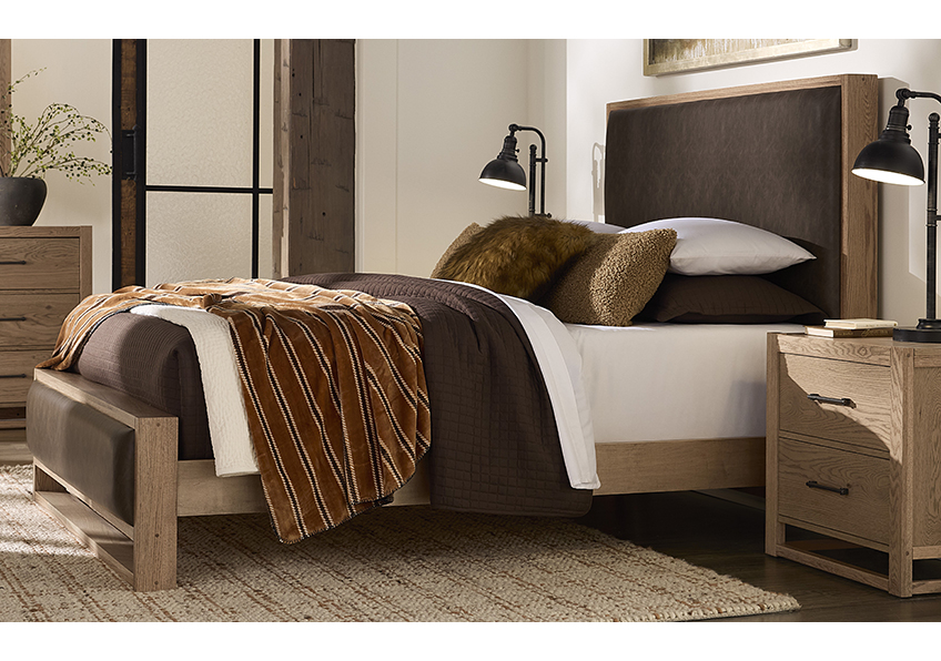 Lodge & Loft Wood Trim Upholstered Bed - Sedona Brown Fabric - 842-551Y-155Y-922 842551Y155Y922