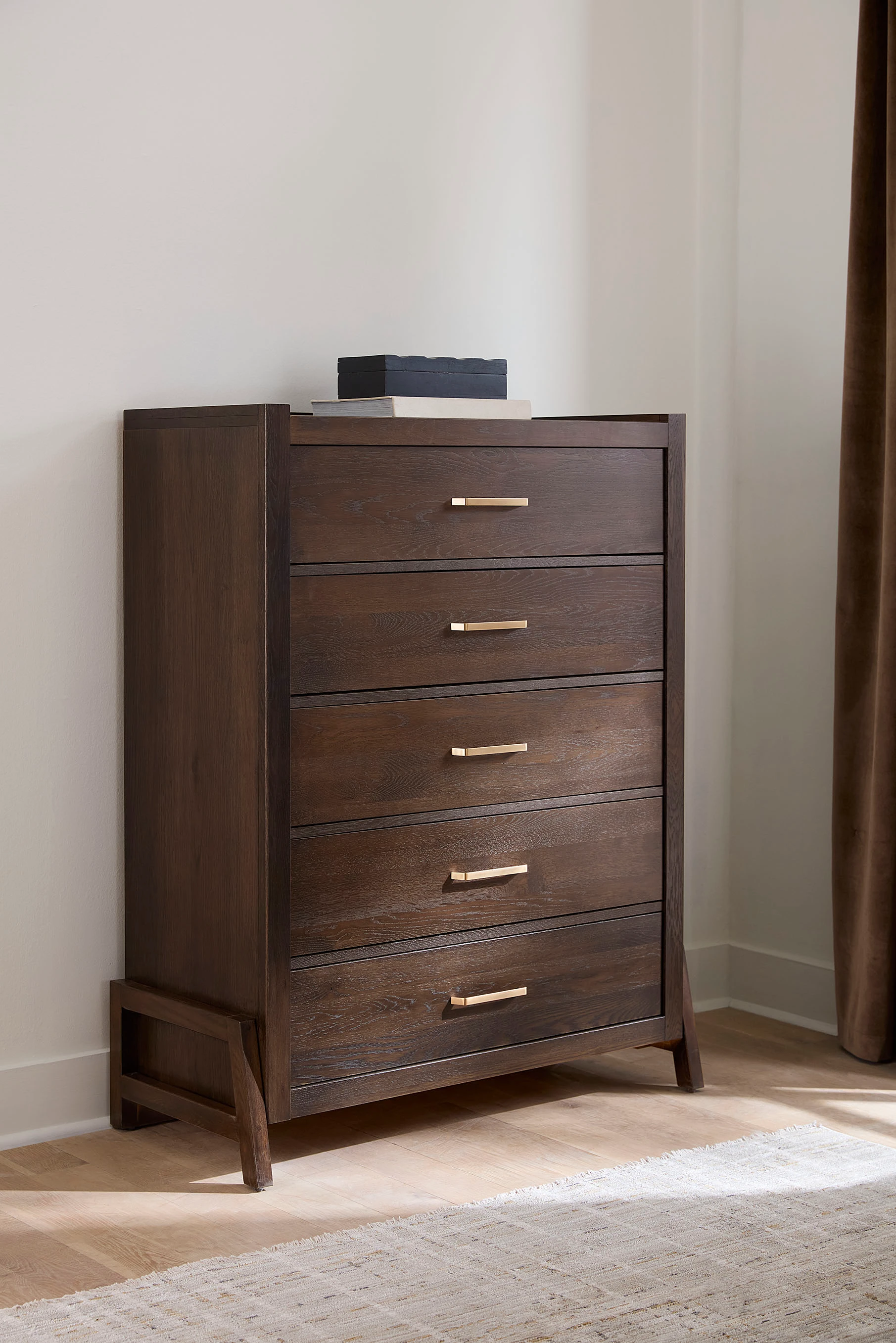 Chest - 5 Drwr 860115