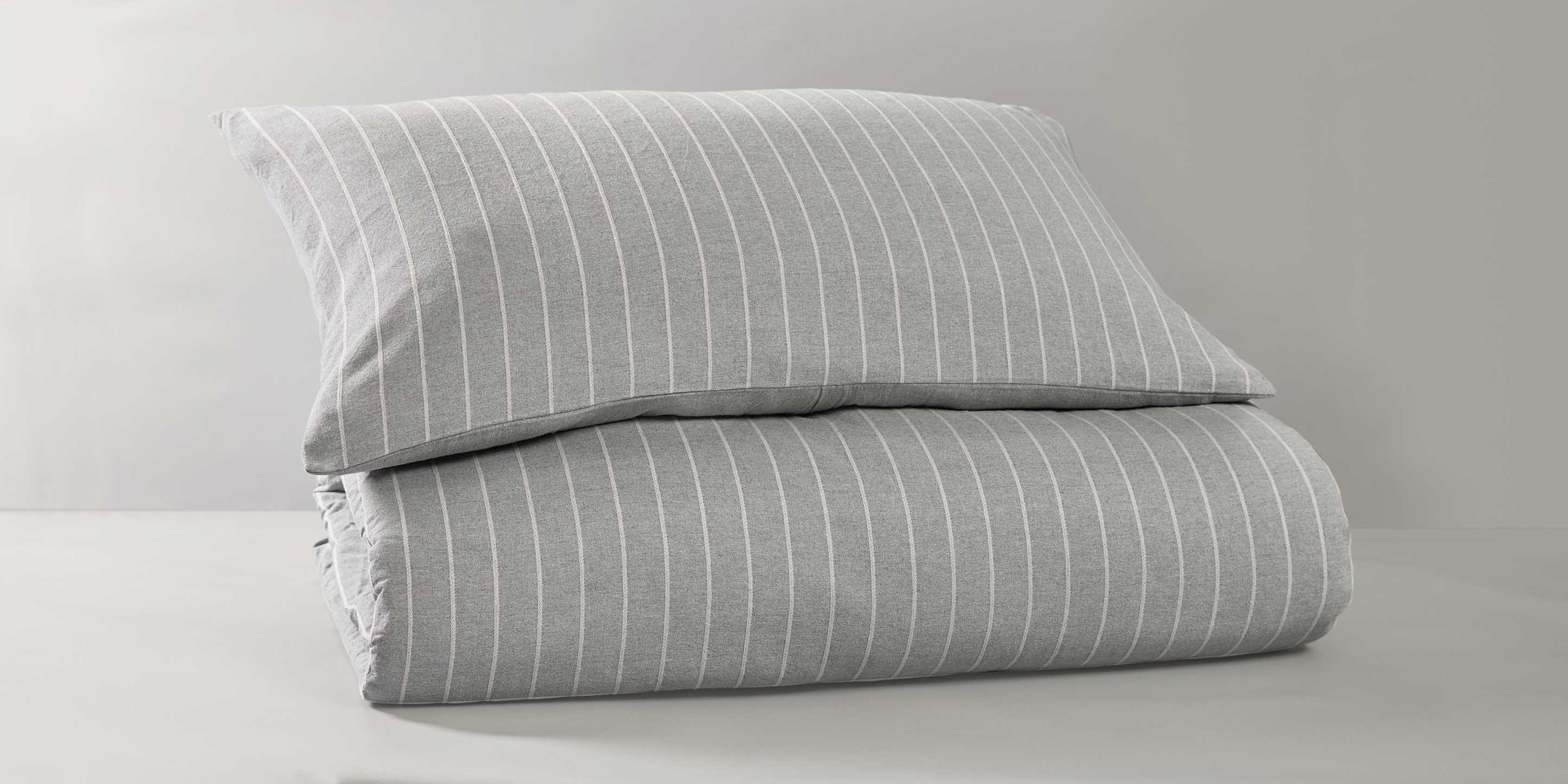 Willow Gray 3 Piece Bedding Set 8701BC7446Q