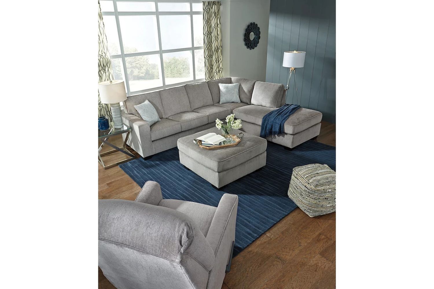 Altari Oversized Accent Ottoman In Alloy 8721408