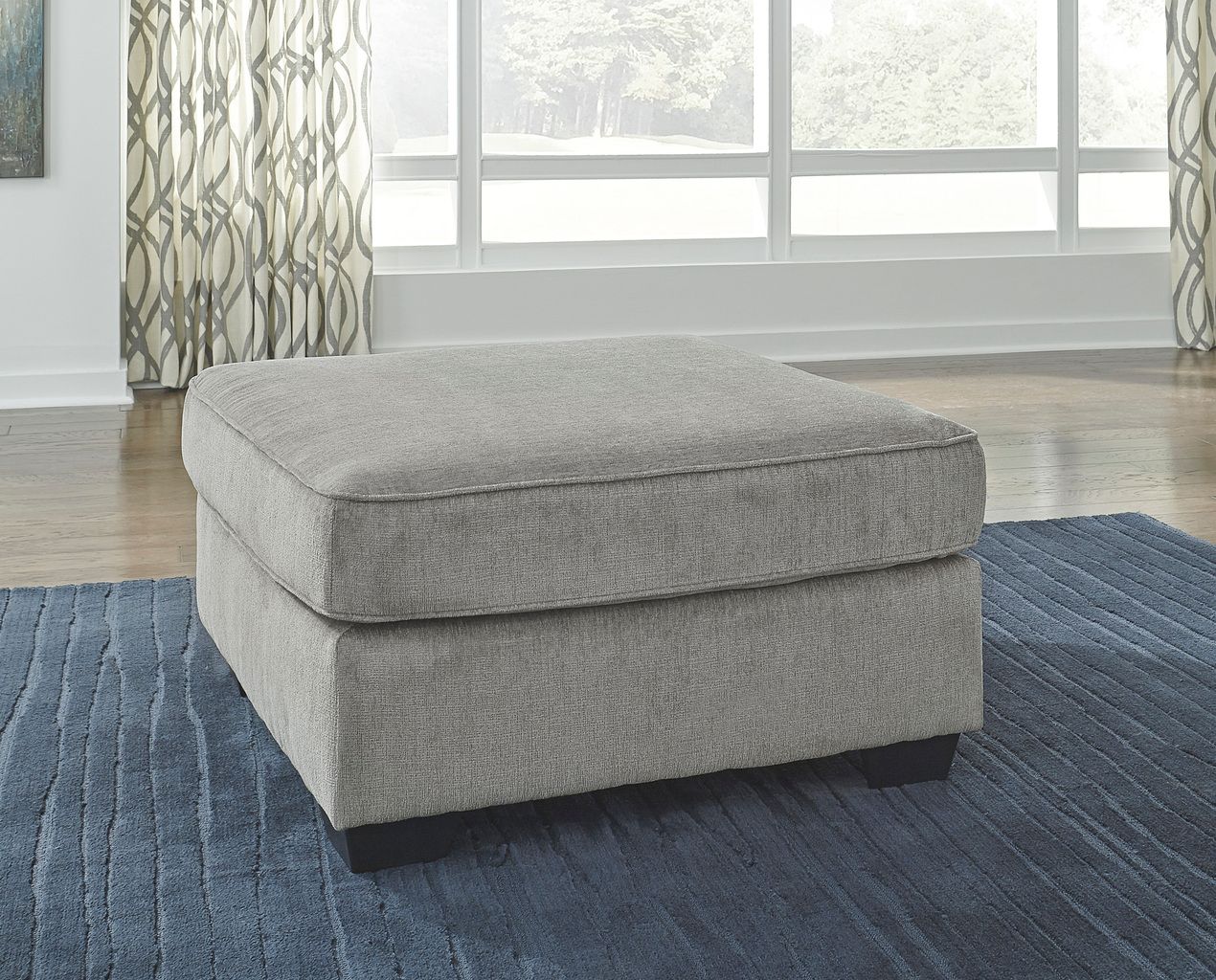 Altari Oversized Accent Ottoman In Alloy 8721408