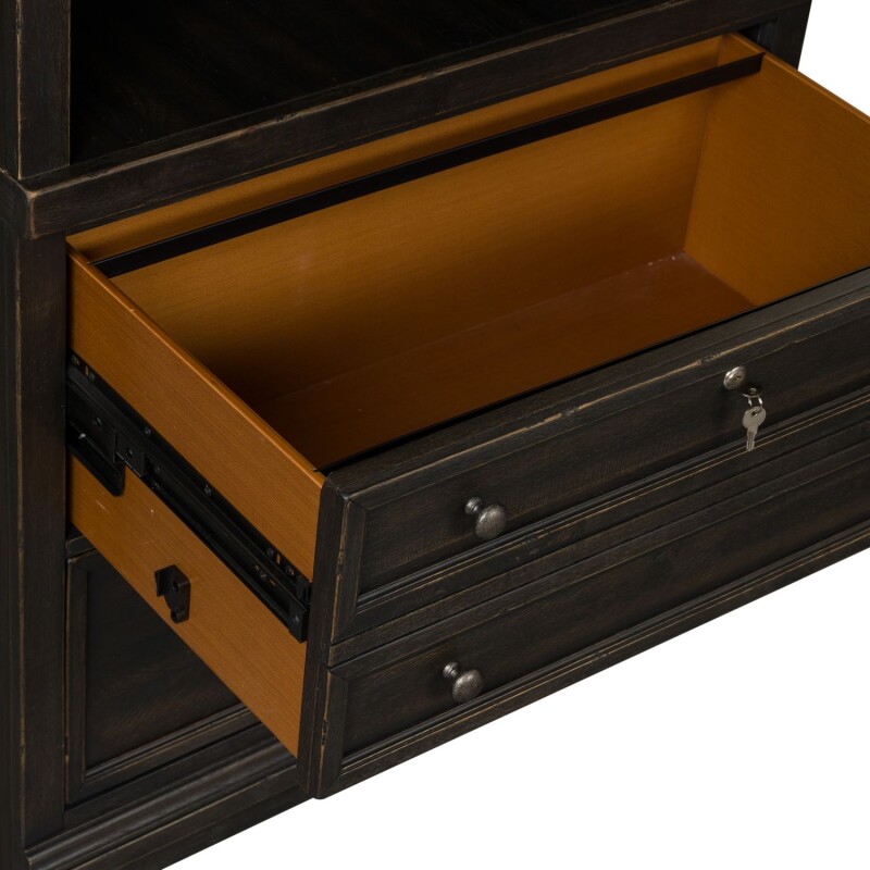 Harvest Home 2 Piece Hutch & Cabinet Set 879HO2PCS