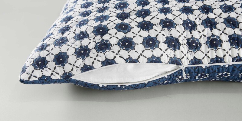 Luna Pillow Shams 8BAS1035BES