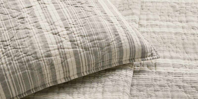 Aiden Quilt 8BAS822GQ
