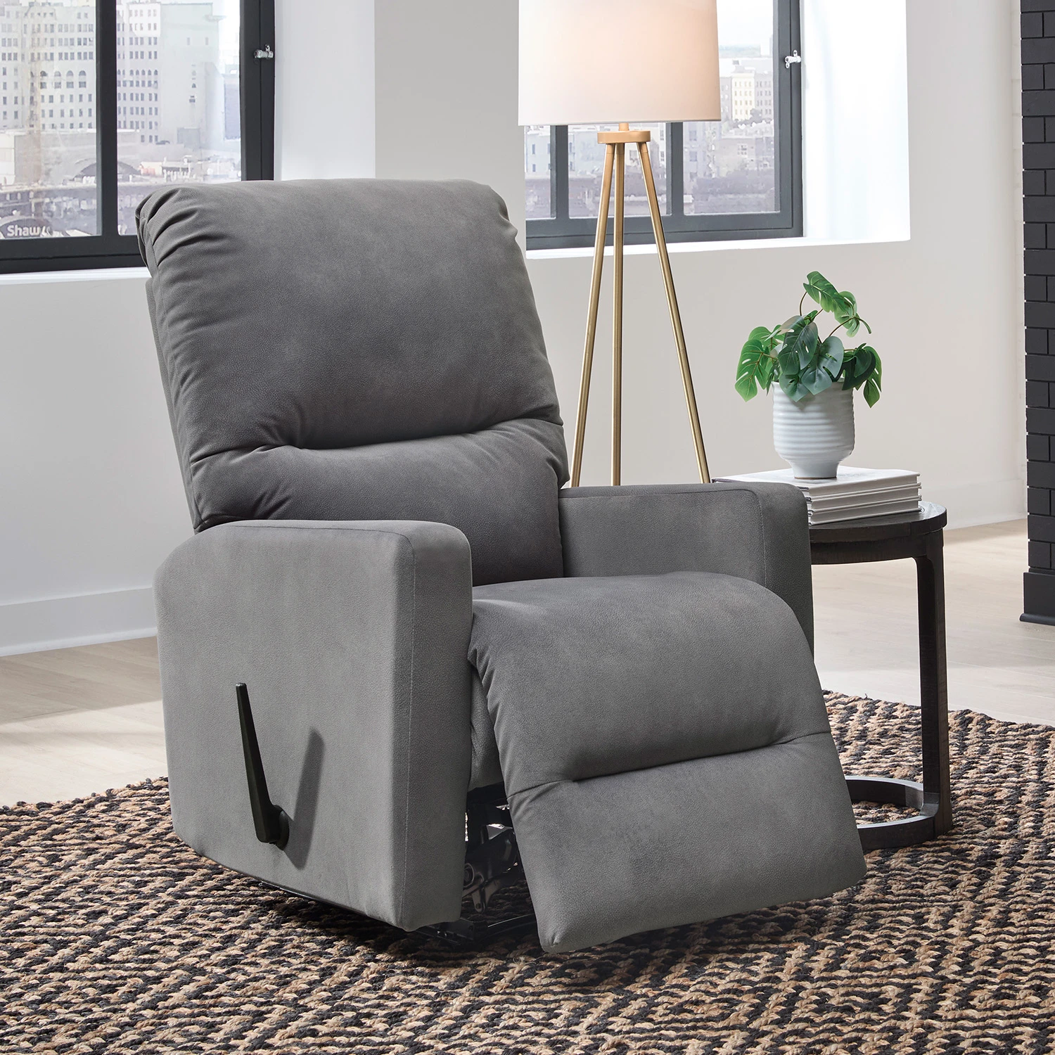 Will - Tailored Recliner, Easy Relaxing Feel - 8N34 8N34