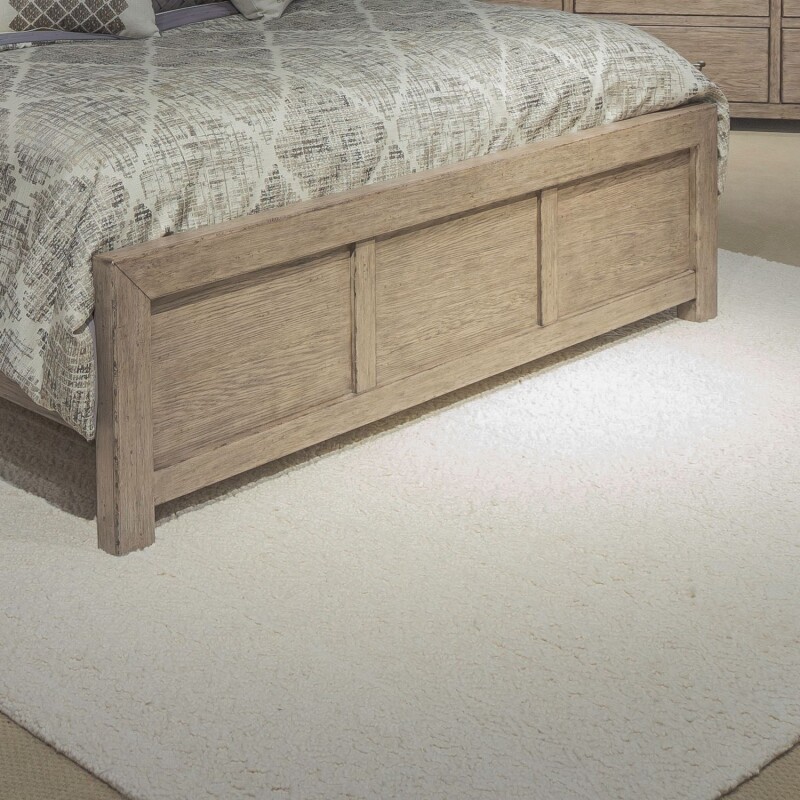 Skyview Lodge King Panel Footboard 906BR16