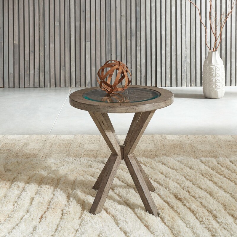 Skyview Lodge Round Chairside Table 906OT1021