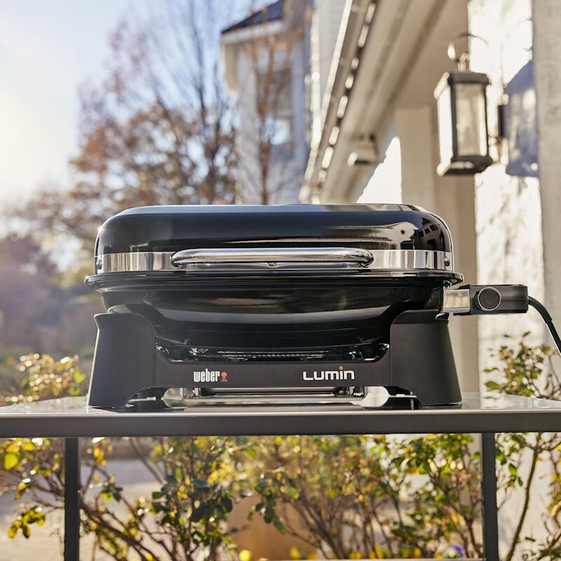 Lumin Electric Grill view 5