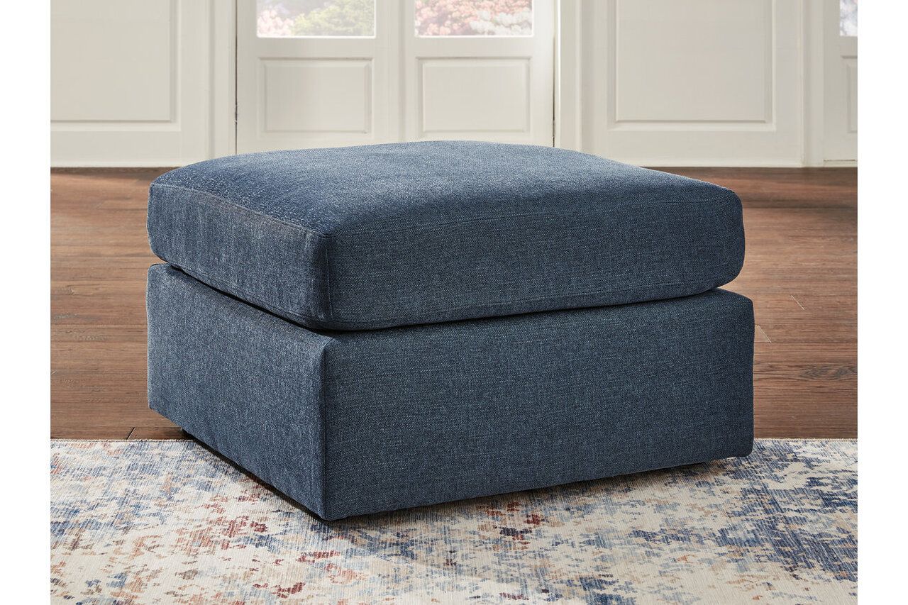 Modmax 4-Piece Sectional and Ottoman In Ink 92121U11