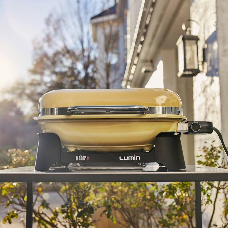 Lumin Electric Grill view 5